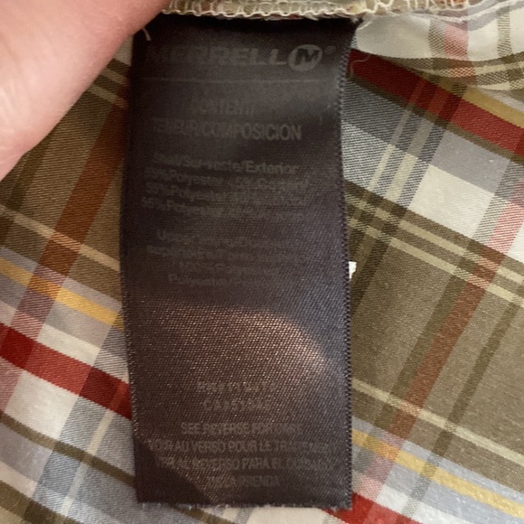 Merrell Large Short Sleeve Button Up Shirt - Picture 8 of 8